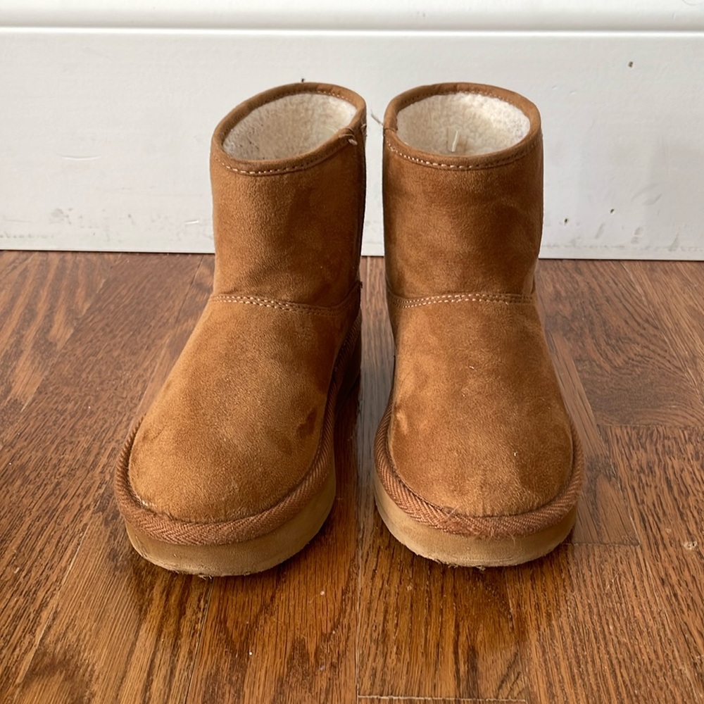 Gap Kids Cozy Boots